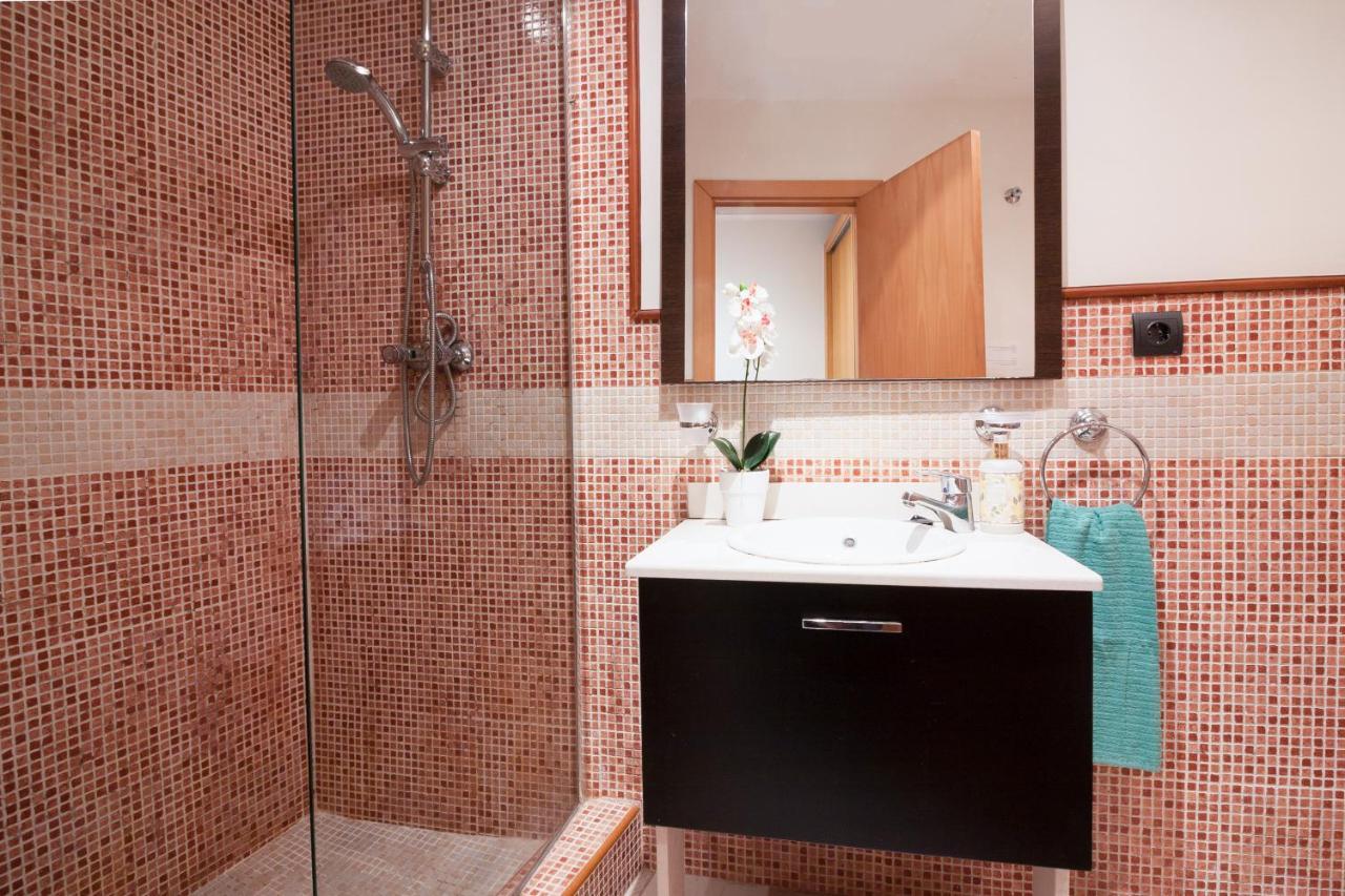 Sea & Wave Carreteria Apartment Malaga Bagian luar foto